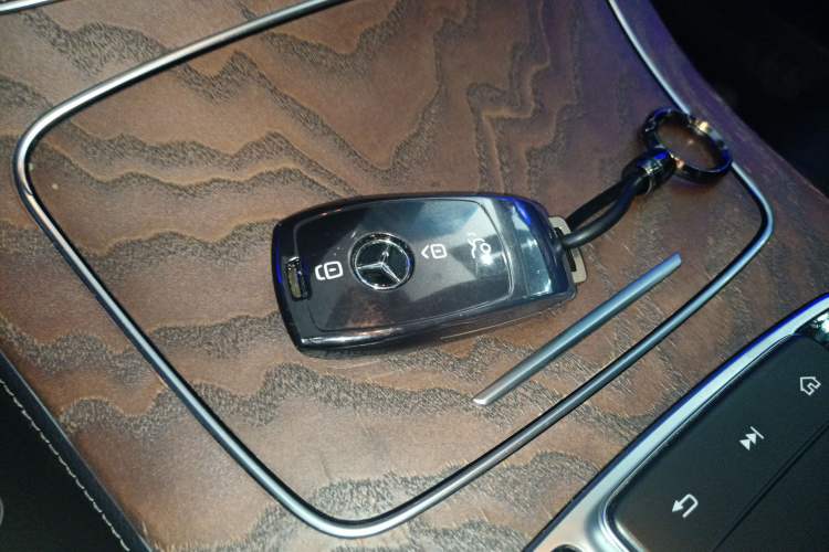 Used Mercedes-Benz E-Class 2019 E 300 L Stylish Model
