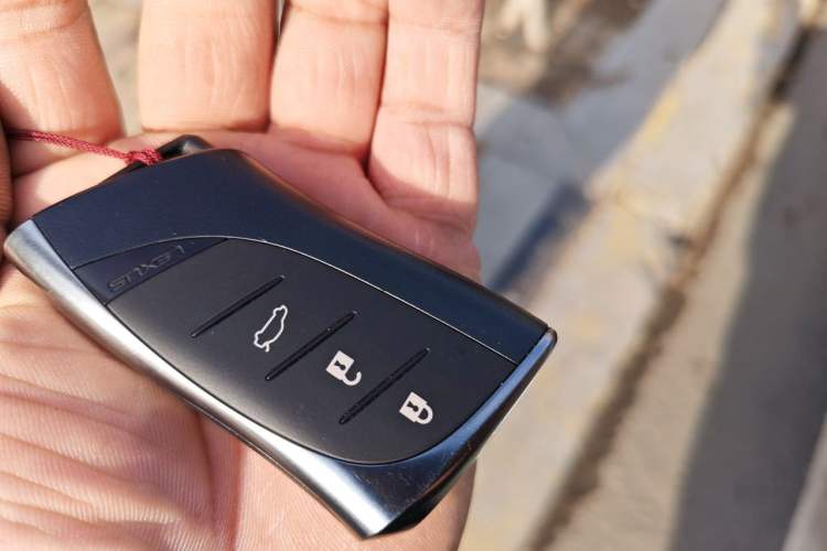 Used Lexus ES 2024 200 Premium Edition