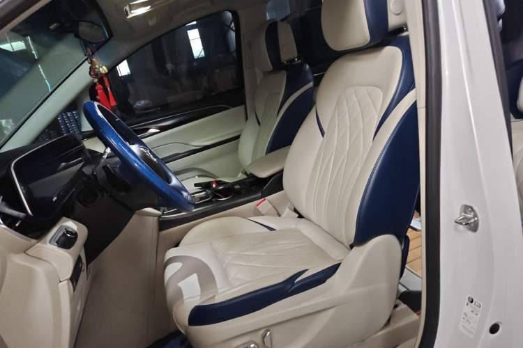 Used Buick GL8 2020 ES Land Cruiser 653T Comfort Edition Left Front Seat