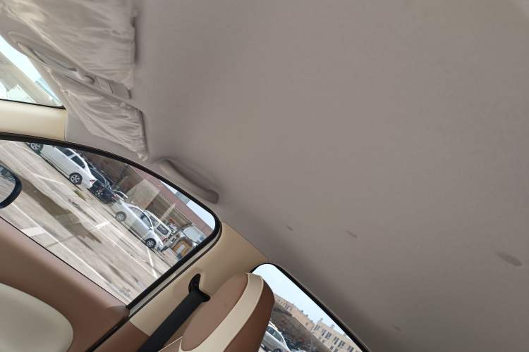 Used Wuling Hongguang MINIEV 2025 Four-Door Version Advanced Edition Headliner