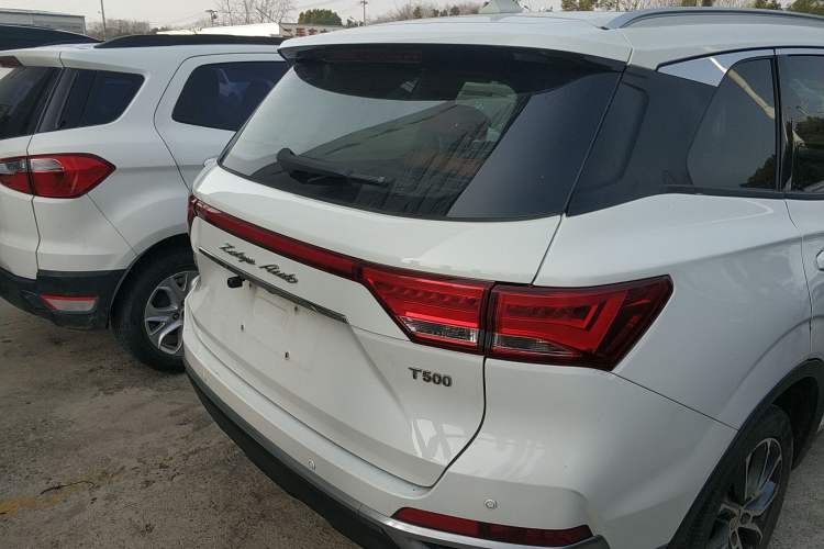Used Zotye T500 2018 1.5T Automatic Smart Connected Prestige Model
