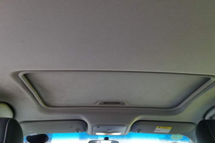 Used Buick GT 2018 18T Automatic Elite Model Headliner