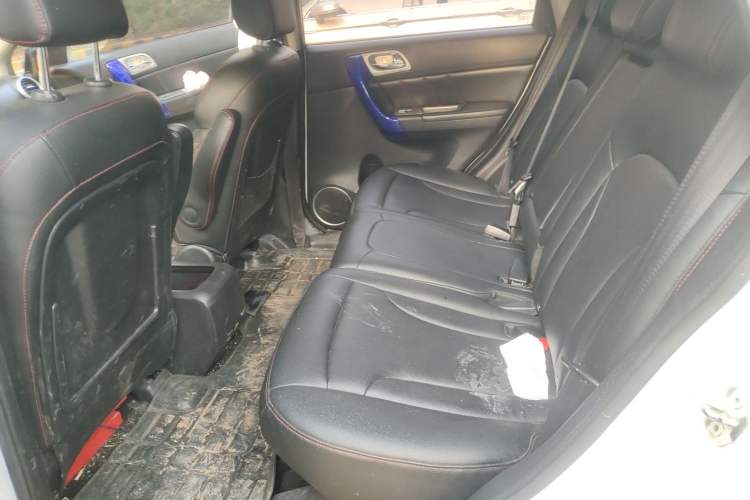 Used Haval H6 2016 Upgraded Model 1.5T Automatic Two-Wheel Drive Elite Version