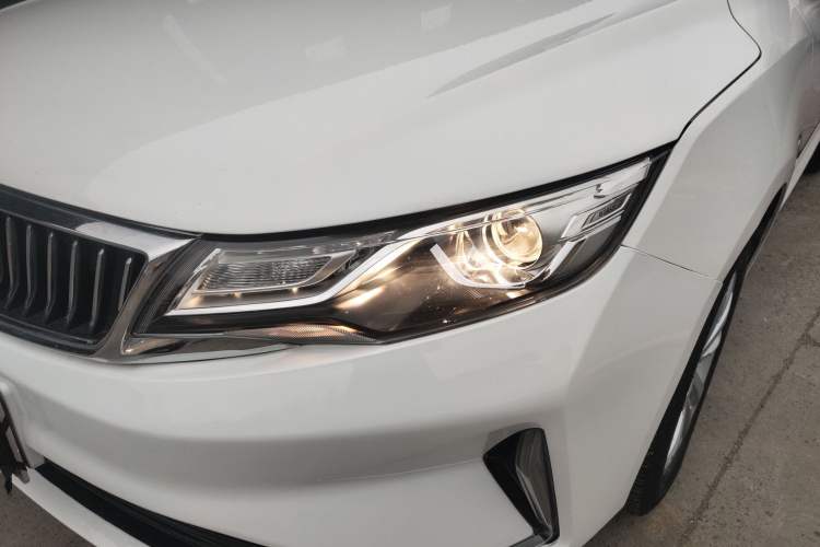 Used Geely Auto Emgrand GL 2021 UP 1.4T CVT Leading Edition
