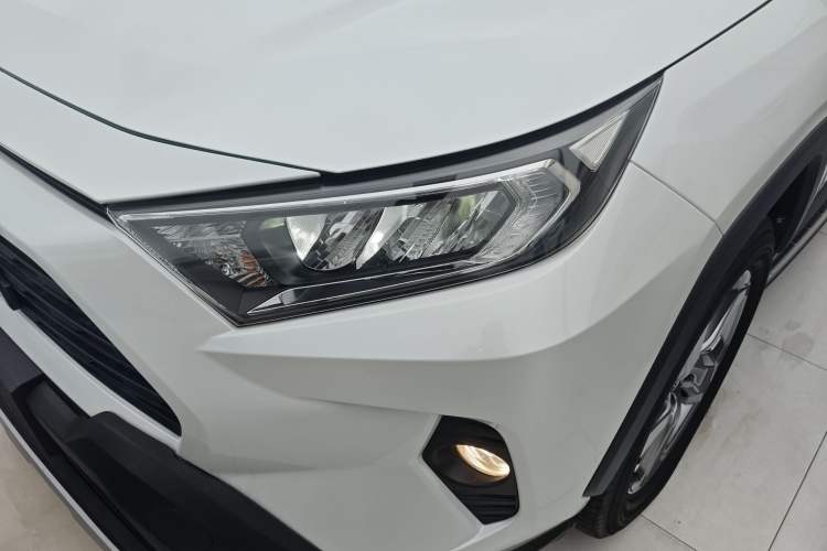 Used Toyota RAV4 2021 2.0L CVT 4x4 Style PLUS Edition