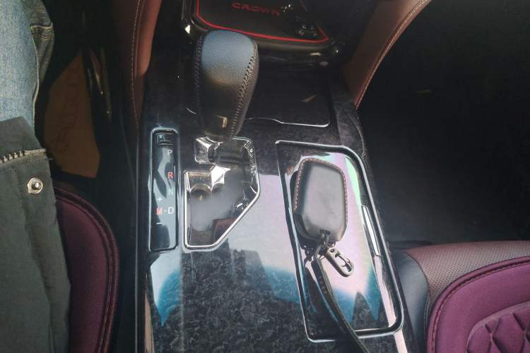 Used Toyota Crown 2018 2.0T Sport Edition
