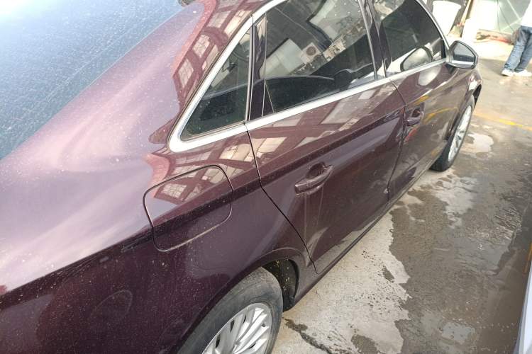 Used Audi A3 2014 Limousine 35 TFSI Automatic Advanced Model Rear Right 45 Deg