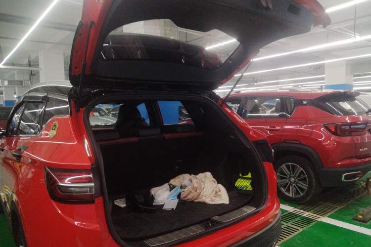 Used Geely Auto Coolray 2019 Sport Model 260T DCT Battle China V Standard
