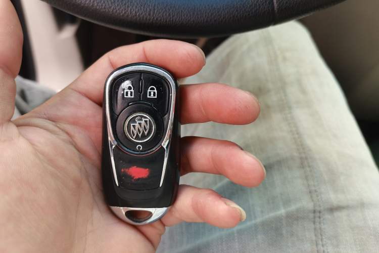 Used Buick GL8 2018 ES 28T Comfort Model China VI Standard
