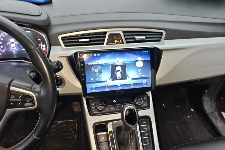 Used Geely Auto Emgrand X7 Sport 2018 1.8TD Automatic Two-Wheel Drive Smart Connect 4G Internet Edition