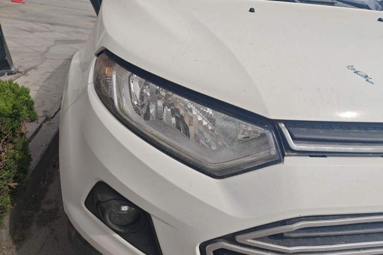 Used Ford EcoSport 2013 1.5L Manual Fashion Model