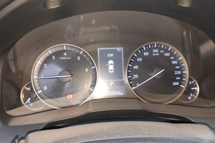 Used Lexus ES 2016 200 Midnight Special Limited Edition
