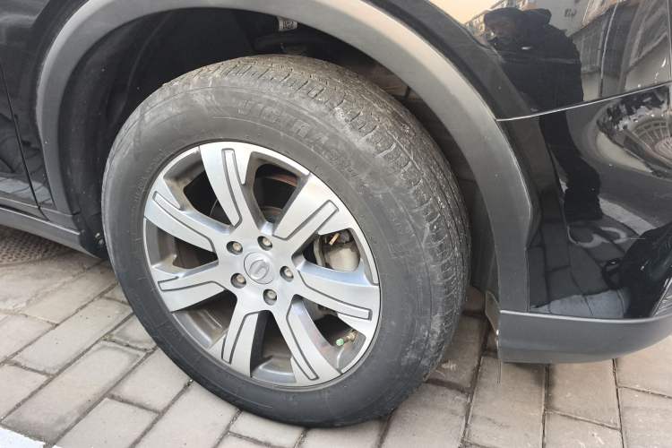 Used GAC Trumpchi GS7 2017 320T Two-Wheel-Drive Luxury Smart Connectivity Model
