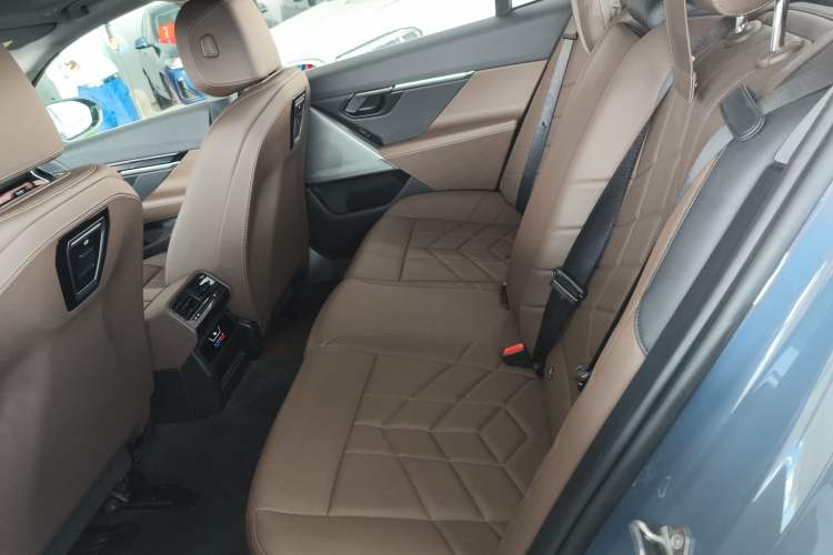 Used BMW i5 2024 eDrive 35L M Sport Package