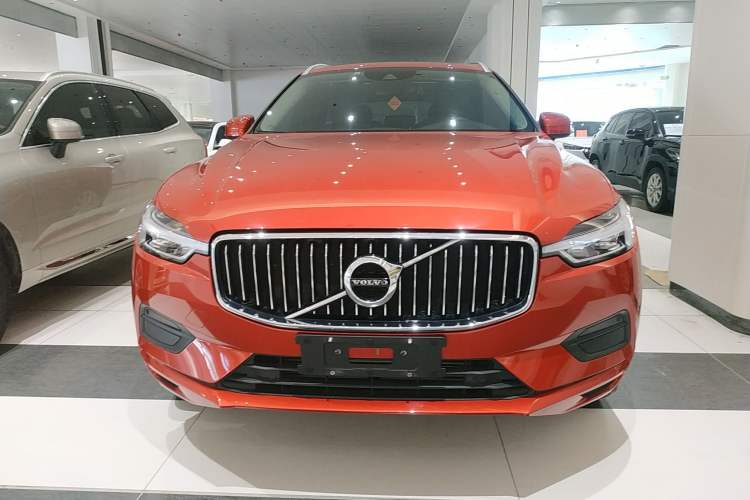 Used Volvo XC60 2019 T5 4x4 Smart Edition China V Standard
