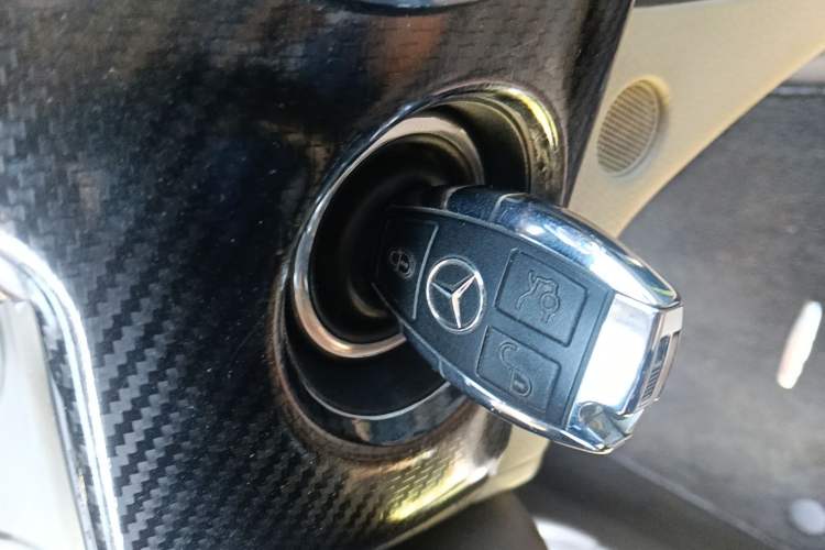 Used Mercedes-Benz GLK-Class 2015 GLK 260 4MATIC Fashion Edition Ultimate Version