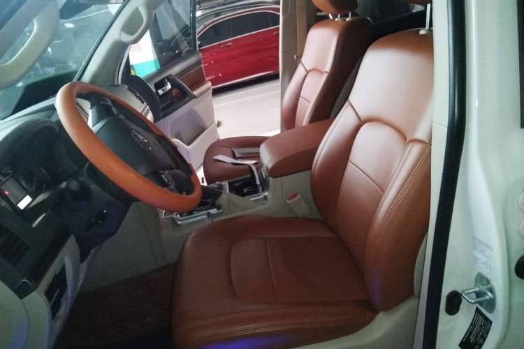 Used Toyota Land Cruiser  Left Front Seat