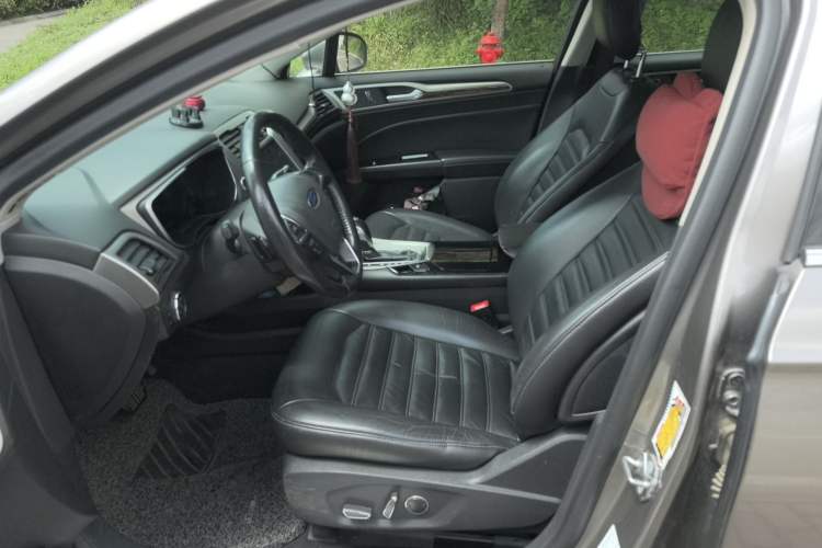 Used Ford Mondeo 2013 2.0L GTDi 200 Fashion Edition