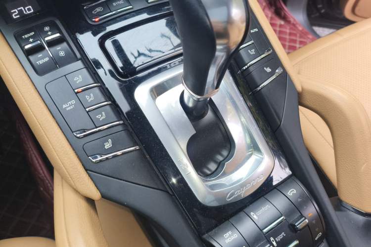 Used Porsche Cayenne 2015 Cayenne 3.0T Gear Lever