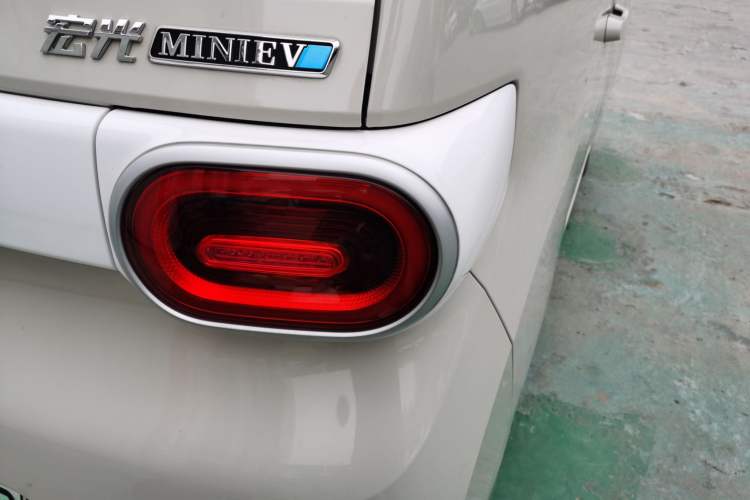 Used Wuling Hongguang MINIEV 2024 3rd Generation 215km Youth Edition