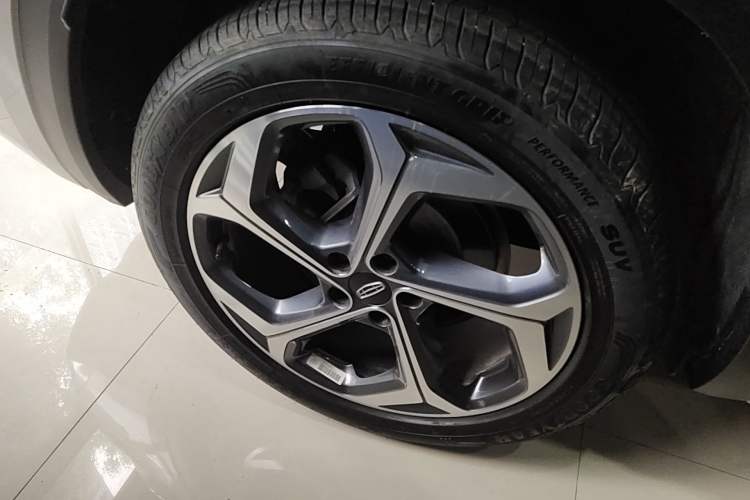 Used Geely Auto Monjaro L 2024 2.0TD High-Power Automatic Two-Wheel Drive Yunqi Version
