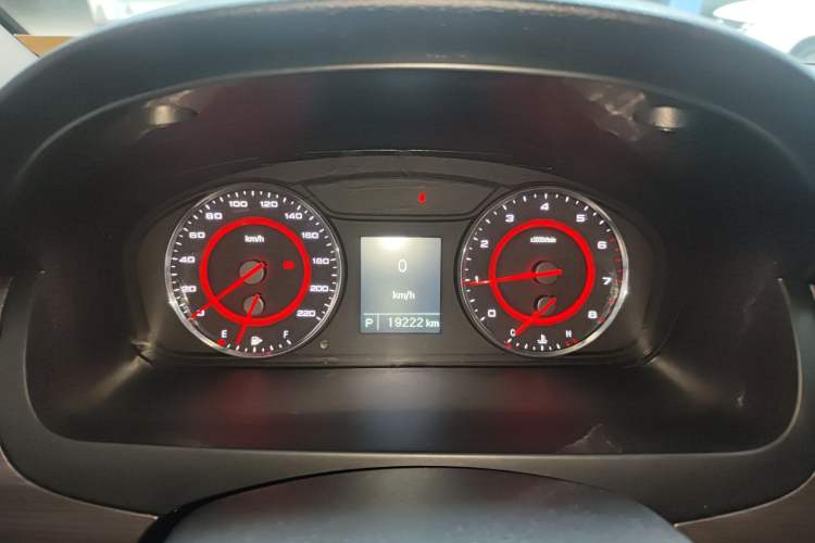 Used SAIC MAXUS G10 2018 PLUS 2.0T Automatic Elite Edition
