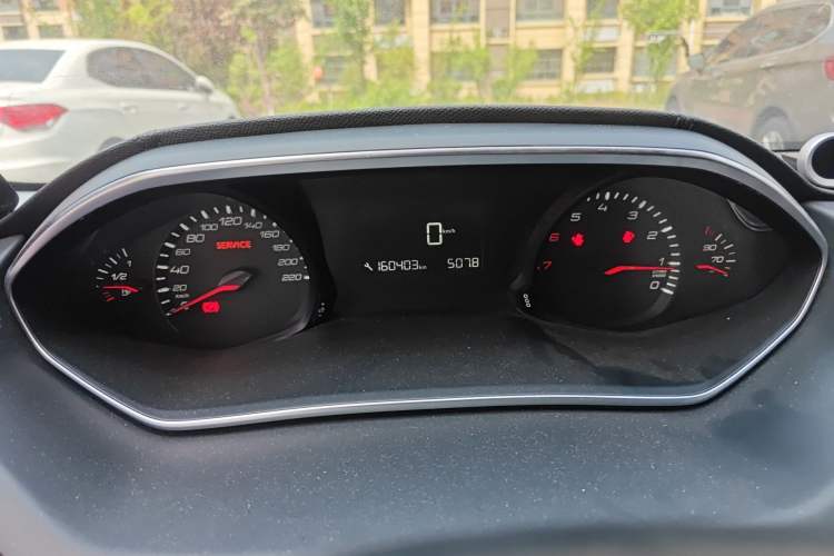 Used Peugeot 308 2018 1.6L Manual Fashion Edition Instrument Cluster