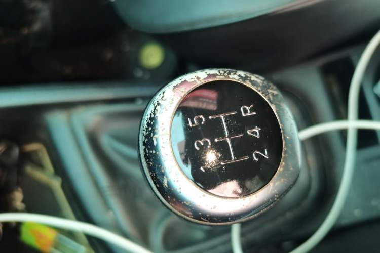 Used Hyundai Verna (older generation) 2017 1.4L Manual Colorful Skyroof Version China V Standard Gear Lever