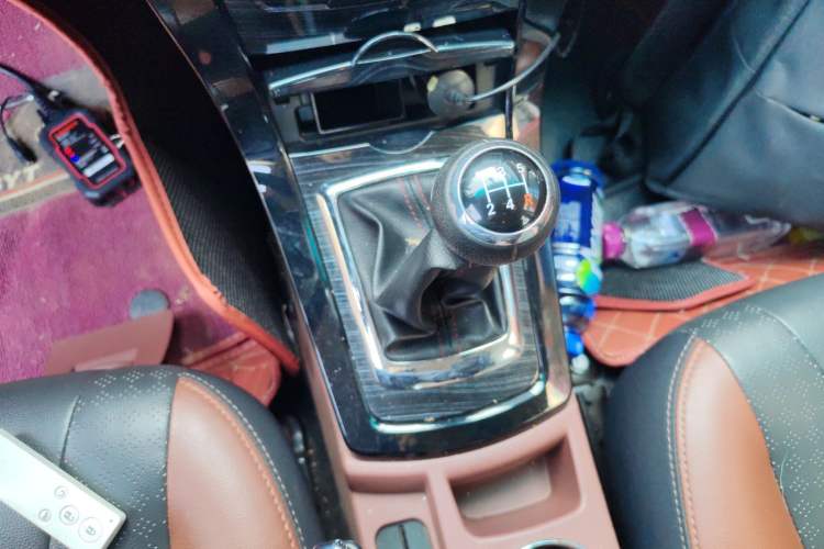 Used BYD Surui 2015 Revised Version 1.5L Manual Luxury Edition