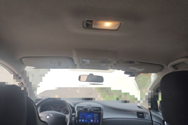 Used Nissan Tiida 2011 1.6L CVT Comfort Model Headliner