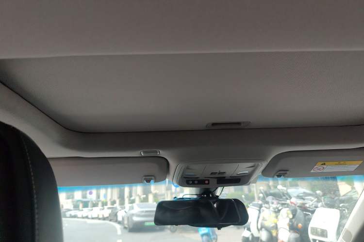 Used Cadillac ATS-L 2017 28T Tech Edition Headliner