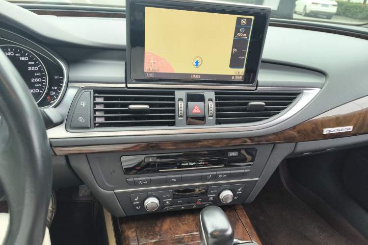 Used Audi A7 2016 50 TFSI quattro Comfort Model Audio And AC Panel