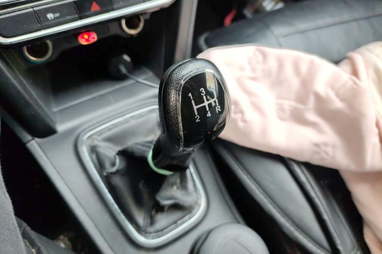 Used Chery Tiggo 3 2016 1.6L Manual ZhiShang Edition
