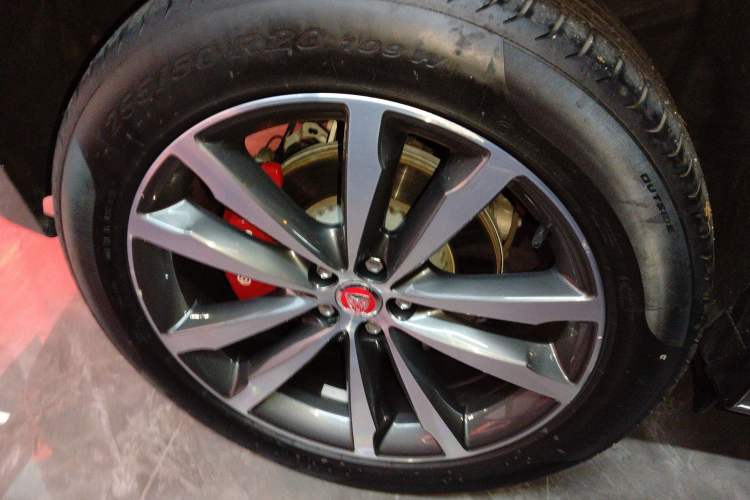 Used Jaguar F-PACE 2021 250 PS R-Dynamic S
