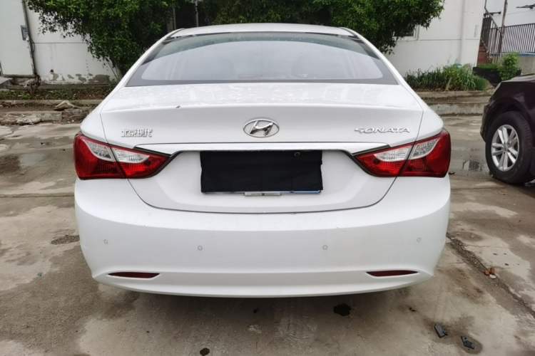 Used Hyundai Sonata 2015 Classic 2.0L Automatic Leading Edition Rear