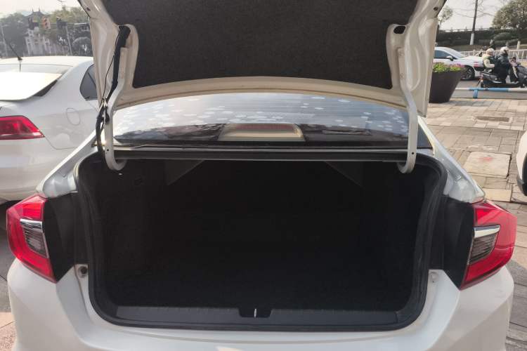 Used Honda Greiz 2016 1.5L CVT Classic Edition