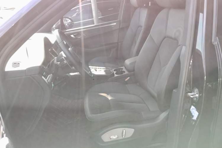 Used Porsche Macan 2017 Macan 2.0T

