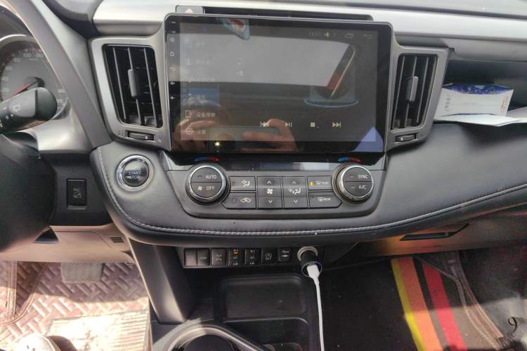 Used Toyota RAV4 2016 2.5L Automatic 4x4 Elite Edition
