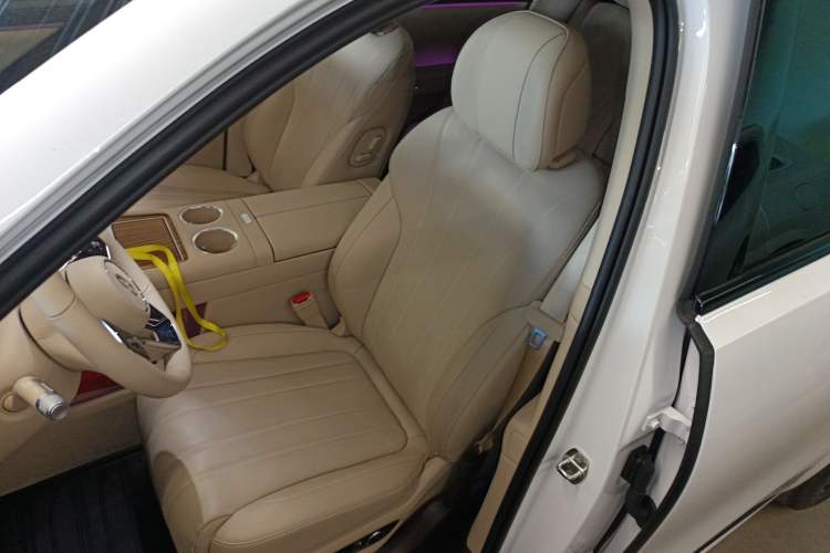 Used Hima AITO M7 2026 Model Range-Extending Max All-Wheel Drive 5-Seater Version Left Front Seat