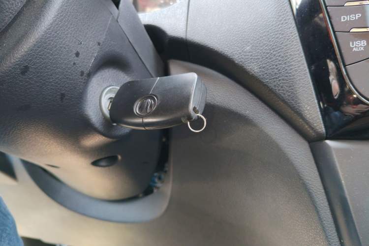 Used Nlmmotor Qiteng V60 2017 1.5L Luxury Model