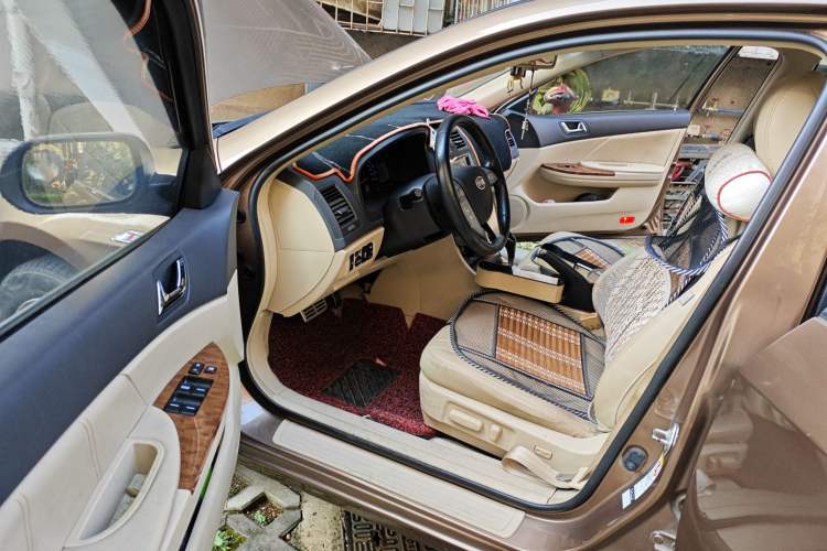 Used BYD G6 2012 1.5TID Automatic Prestige Version