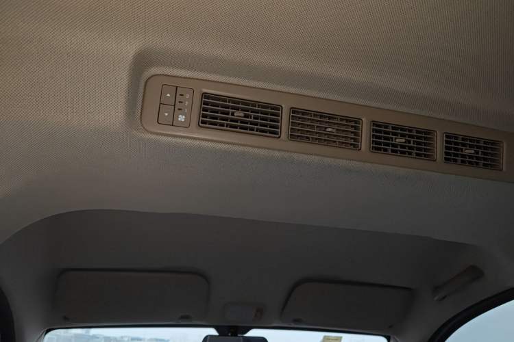 Used Wuling Hongguang V 2022 1.5L Enjoy Edition Electric-Powered LAR
