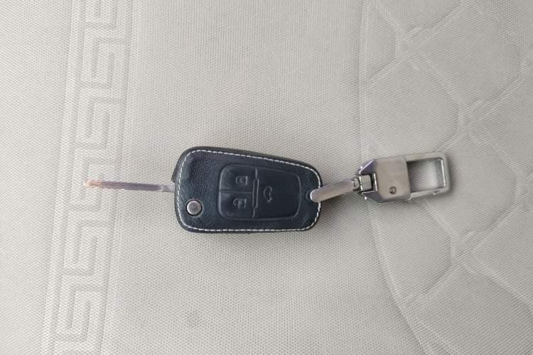 Used Chevrolet Cruze 2015 1.5L Classic SL MT Interior 1