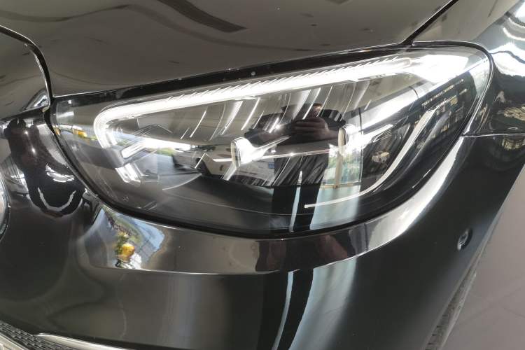 Used Mercedes-Benz E-Class 2023 Updated E 300 L Fashion Edition Left Front Headlight