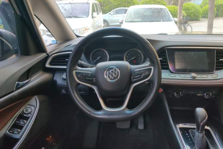 Used Buick GL6 2019 18T 6-Seater Connected Luxury Version China V Standard
