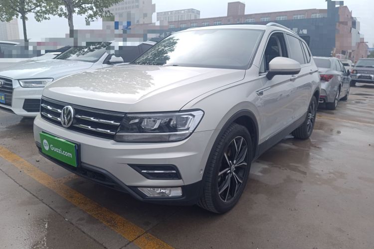 Used Volkswagen Tiguan L 2019 Revised 330TSI Automatic Two-Wheel Drive Smart & Luxury Edition China VI Standard