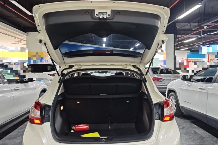 Used Nissan Tiida 2016 1.6L CVT Smart Drive Edition Trunk