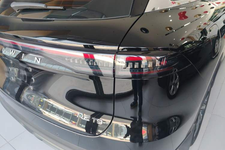 Used Chery Fengyun T9 2025 120 Long-Range Luxury Version 5 Seats Lithium Iron Phosphate Right Rear Taillight