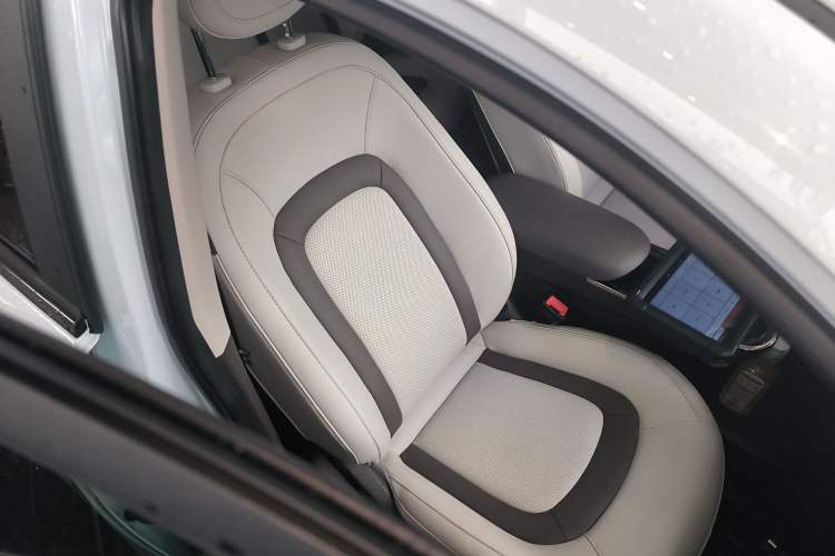 Used JAC Yiwei 3 2023 405km Air