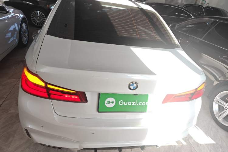 Used BMW 5 Series 2018 Facelifted 530Li xDrive M Sport Package